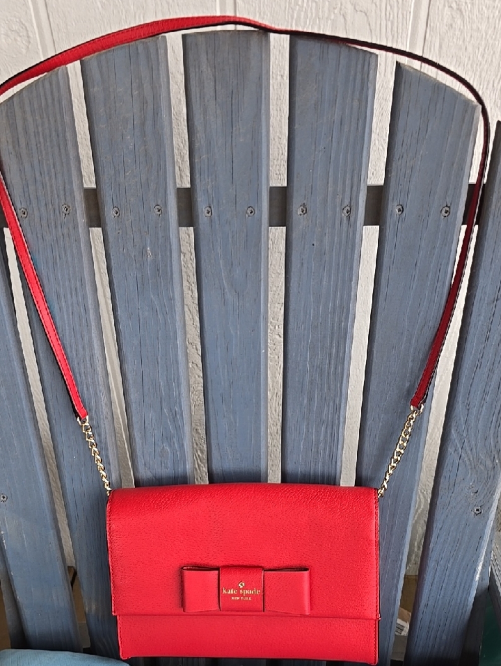 kate spade Red Leather Bow Crossbody Bag 10.25x7x2.5 NWOT w/Care Card. Excellent